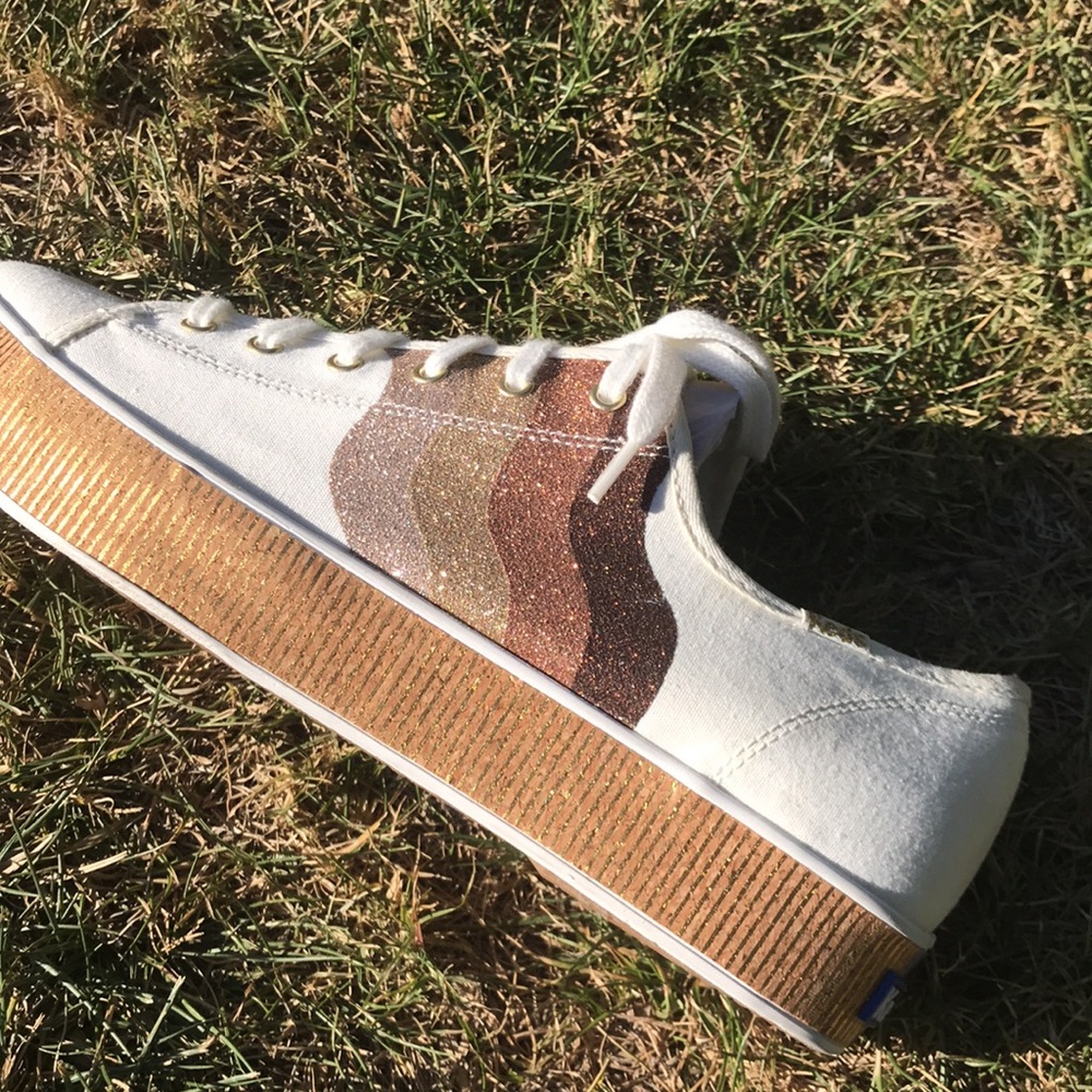 Keds New sneakers w Gold bronze laceUp Triple Kick Canvas wedge sneakers 9.5 - Picture 3 of 14